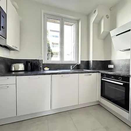 Apartment Forum Indigo Grand T2 Elegant Au Centre Reims